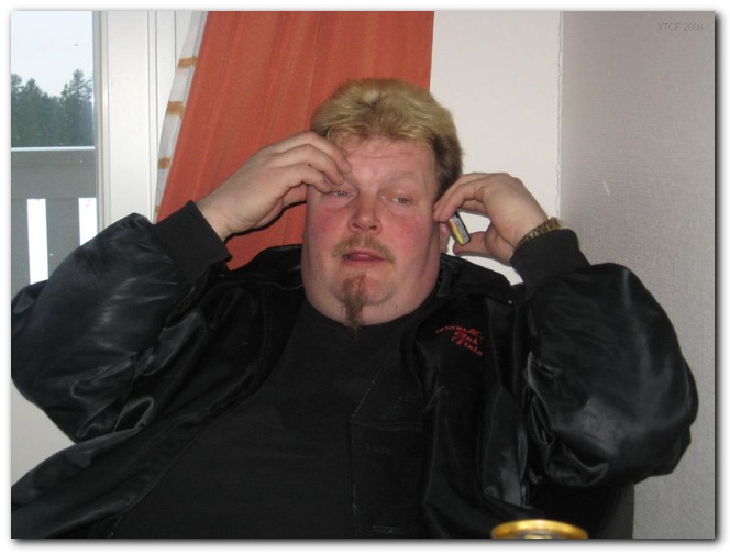 642x481 pixels (82K)